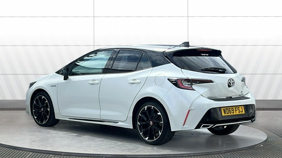 Toyota Corolla Gr Sport Black #2