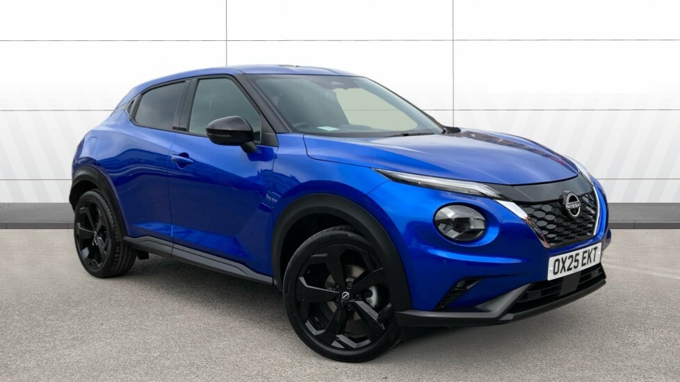 Nissan Juke Tekna Blue