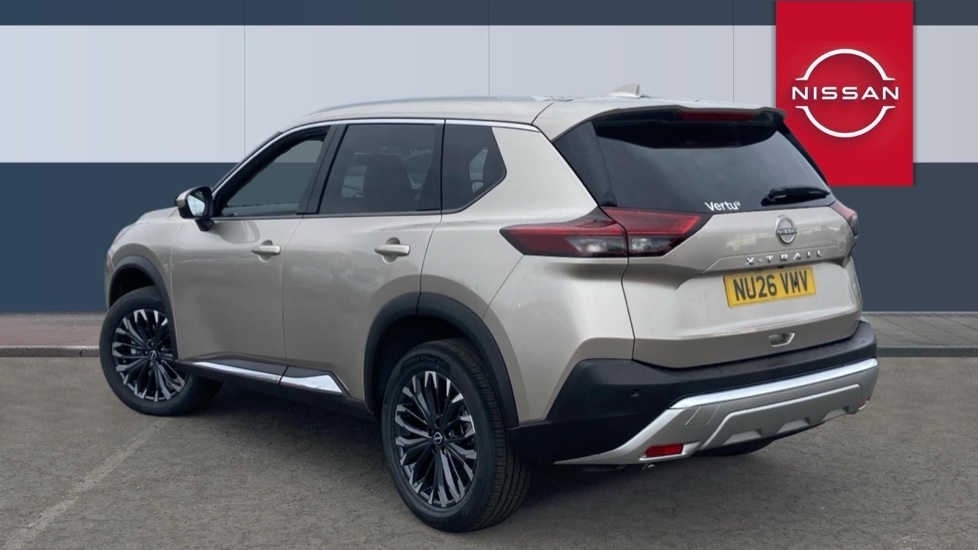 Nissan X-Trail Tekna Silver #2