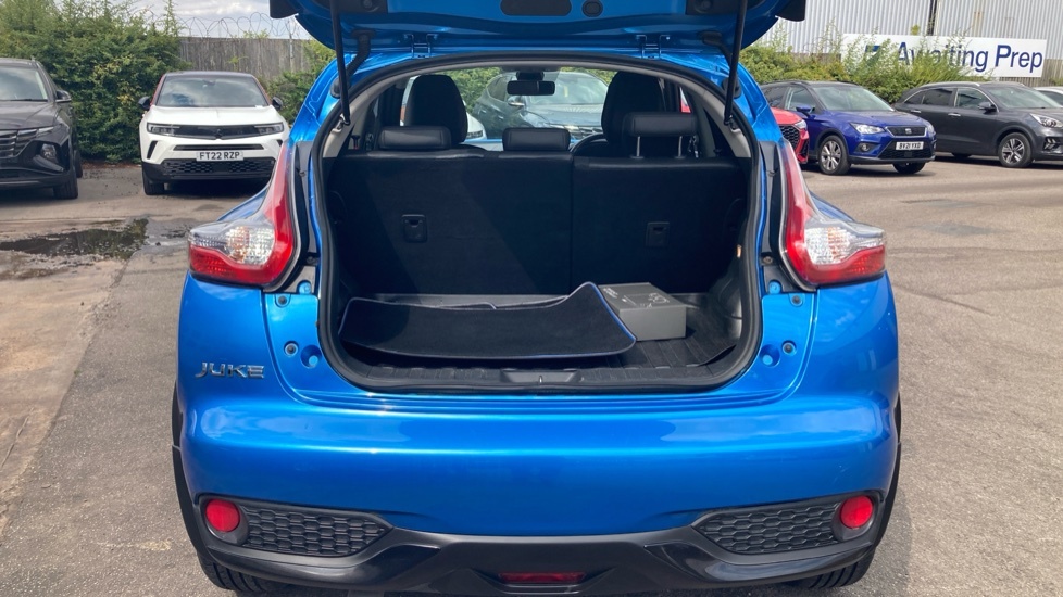 Nissan Juke Bose Personal Edition YR19ZOF Blue #4