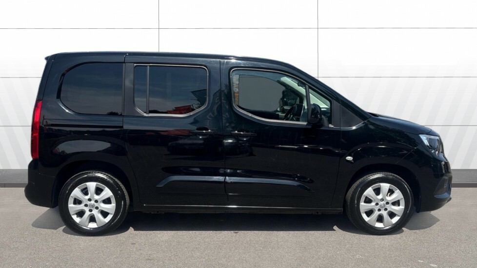 Vauxhall Combo-e Life Se Black #5