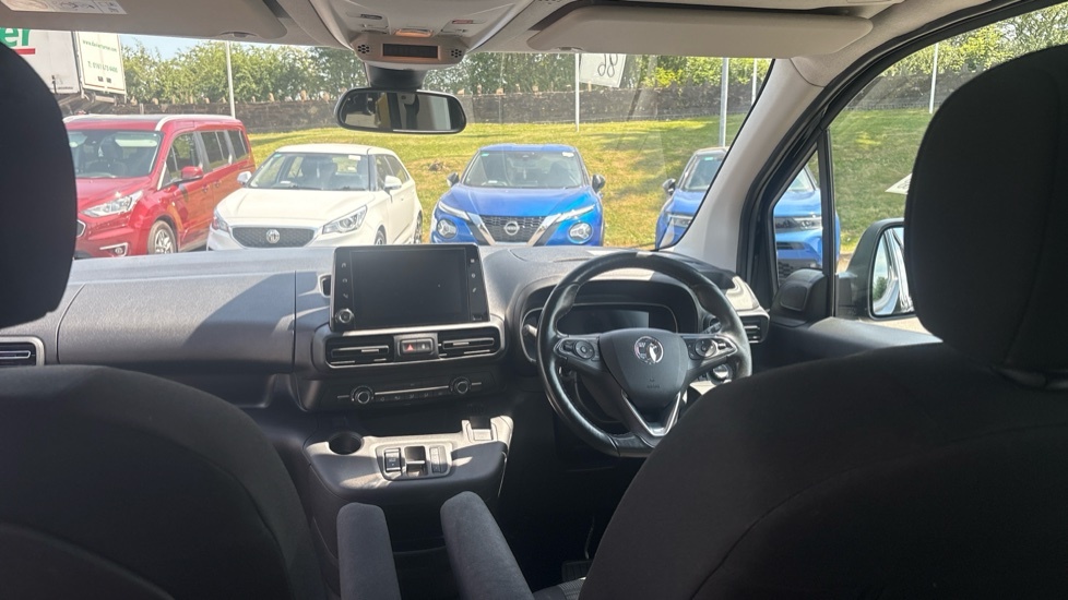 Vauxhall Combo-e Life 100Kw Se 50Kwh Black #10