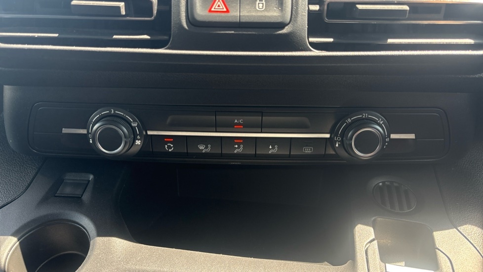Vauxhall Combo-e Life 100Kw Se 50Kwh Black #31