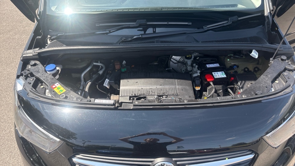 Vauxhall Combo-e Life 100Kw Se 50Kwh Black #8
