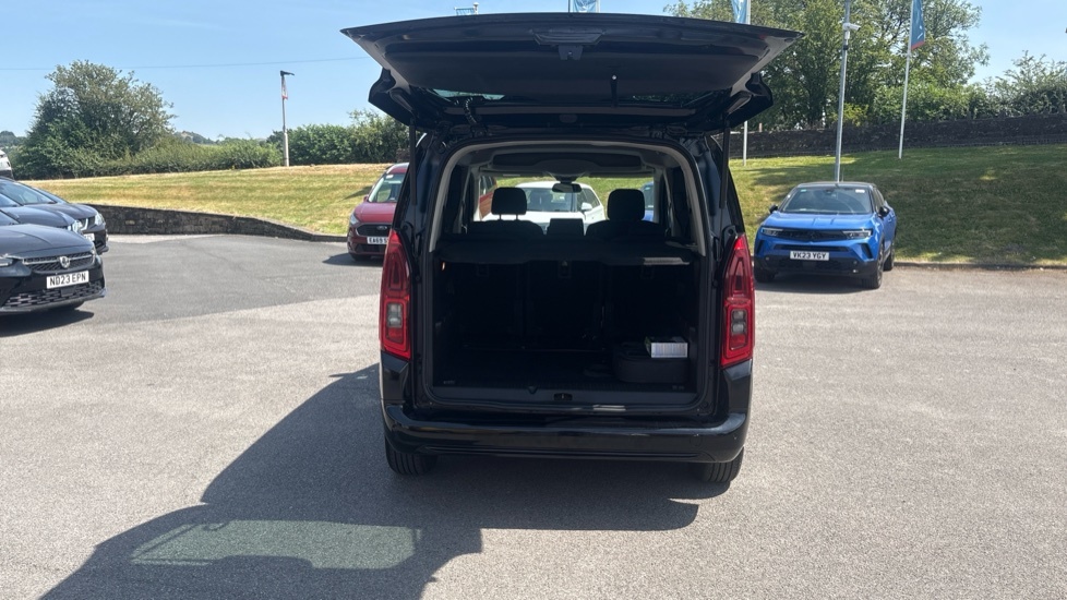 Vauxhall Combo-e Life Se Black #4