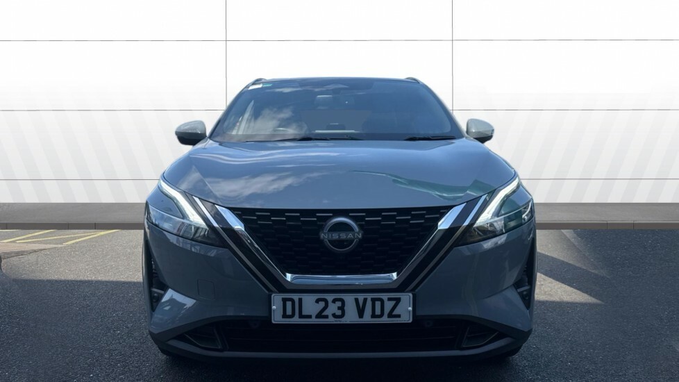 Nissan Qashqai Tekna Grey #3
