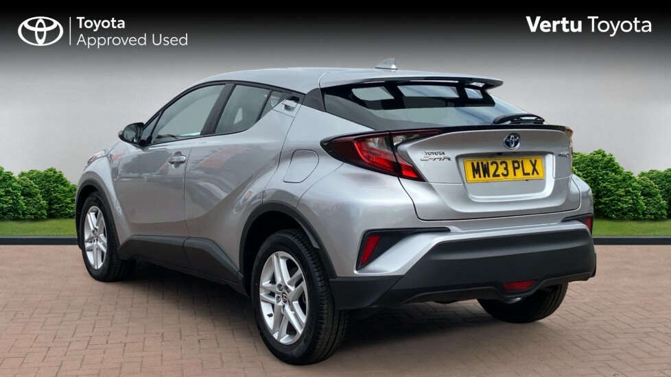 Toyota C-Hr Icon Silver #4
