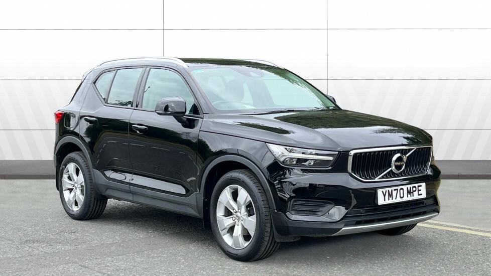 Volvo XC40 Momentum Black