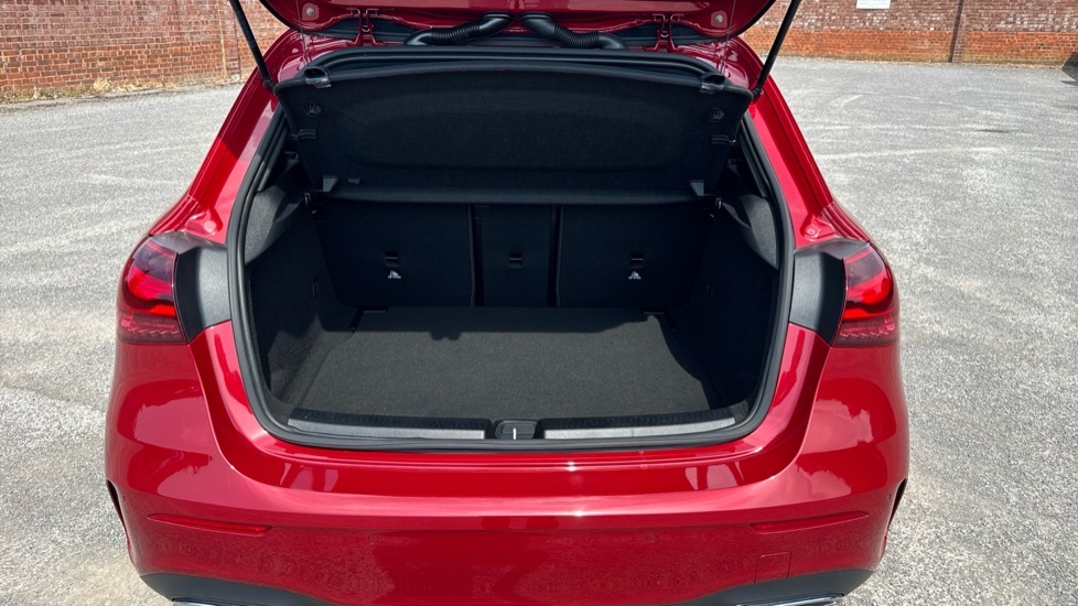Mercedes-Benz A Class Amg Line PK23ASV Red #4