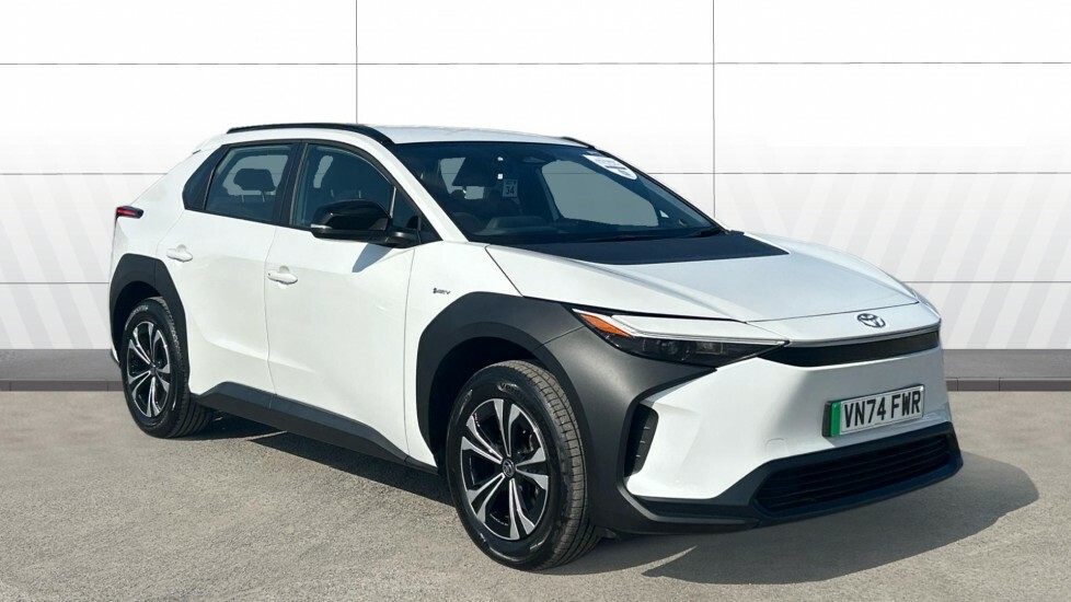 Toyota bZ4X Pure White