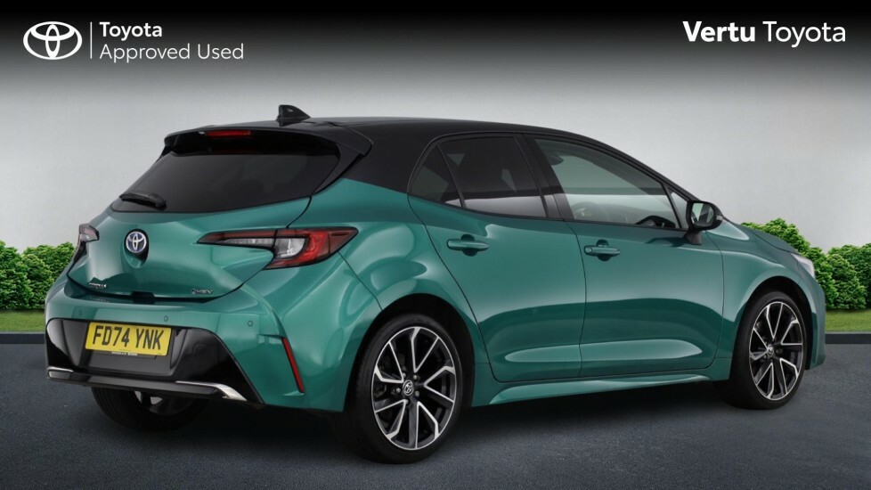 Toyota Corolla Excel FD74YNK Green #2