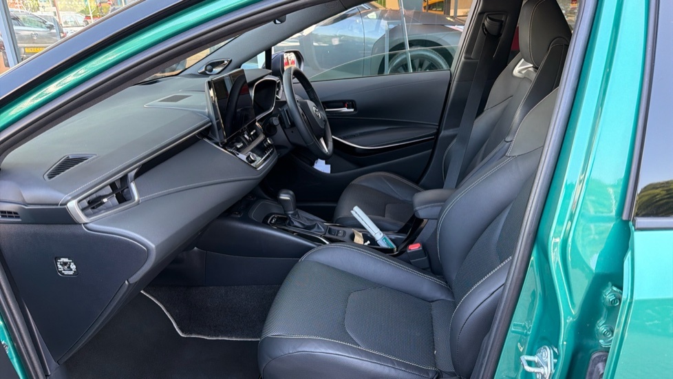 Toyota Corolla Excel Green #5
