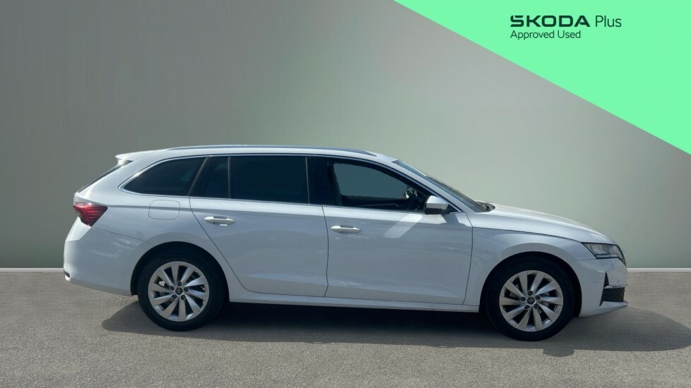 Skoda Octavia Se L EK25FZX White #4
