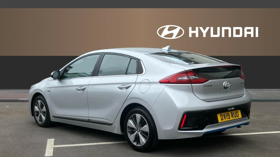 Hyundai Ioniq Premium Silver #2