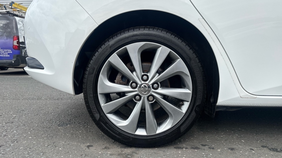 Toyota Auris 1.8 Vvt-h Design Cvt Euro 6 Ss Black #7