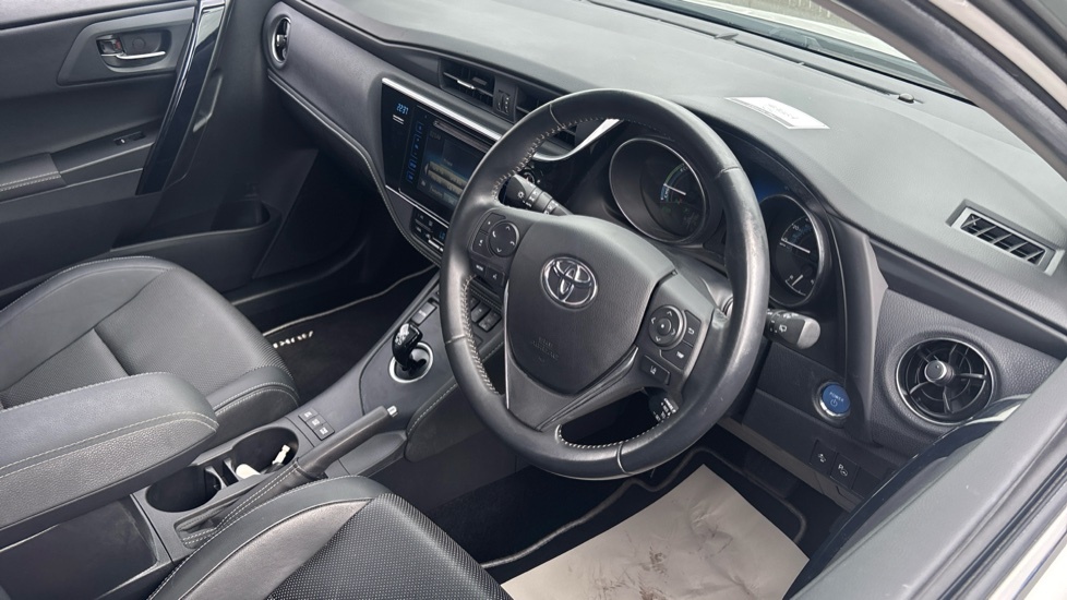 Toyota Auris 1.8 Vvt-h Design Cvt Euro 6 Ss Black #11