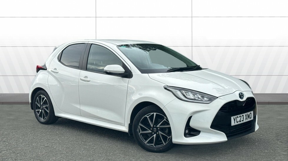 Toyota Yaris Design White