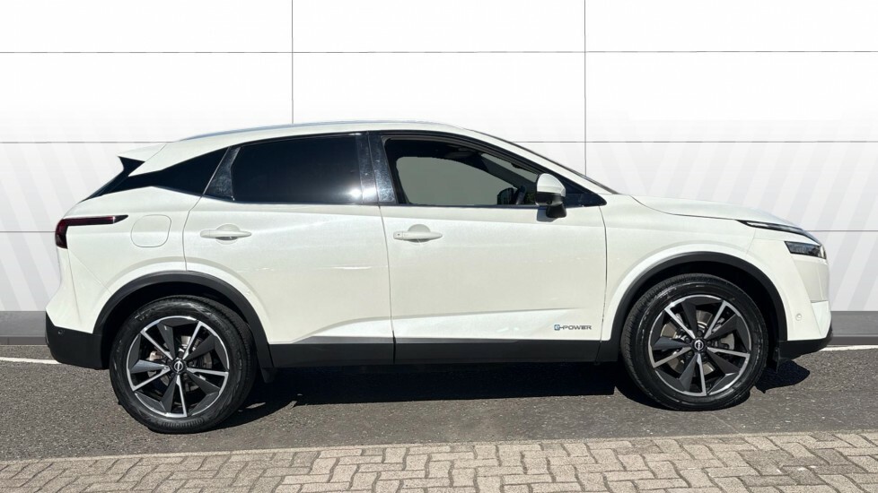 Nissan Qashqai Tekna LT23DAU White #5