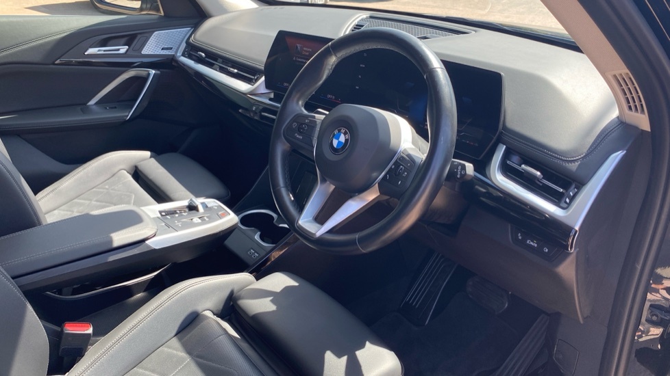 BMW X1 Xline WF73TTV Black #6