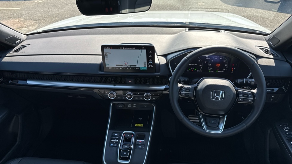 Honda Cr-V Advance White #4