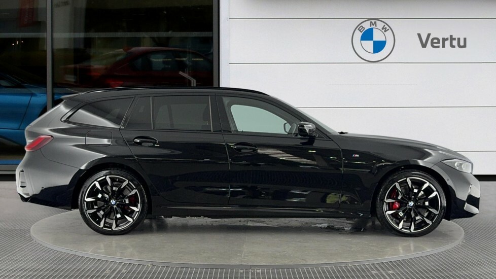 BMW 3 Series M Sport Black #3