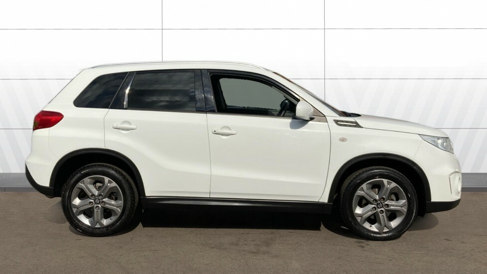 Suzuki Vitara Sz-t White #5