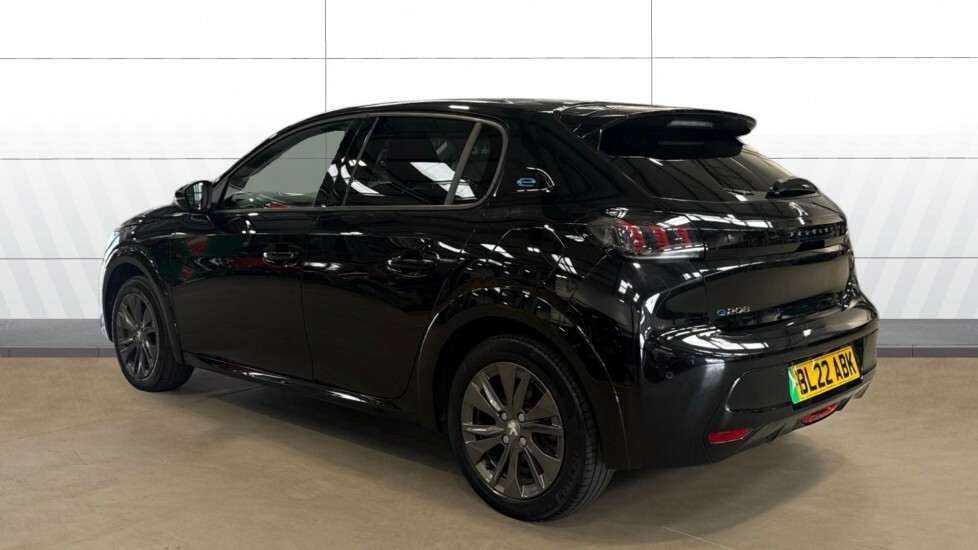 Peugeot e-208 Allure Premium BL22ABK Black #2