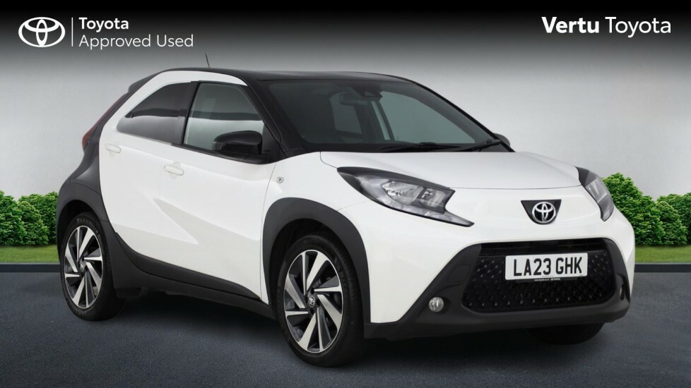 Toyota Aygo X Edge White