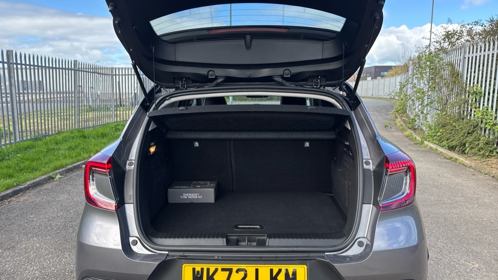 Renault Captur Techno Black #4