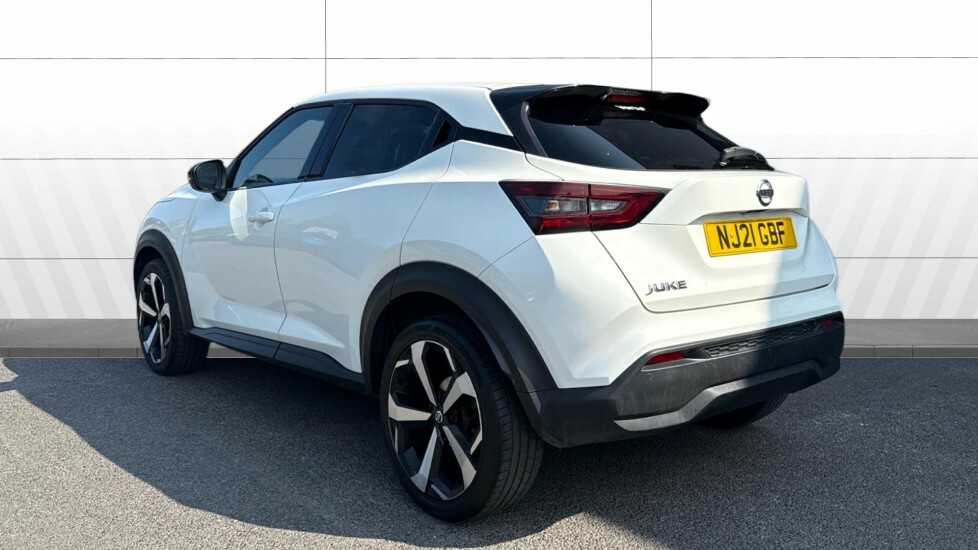 Nissan Juke Tekna White #2