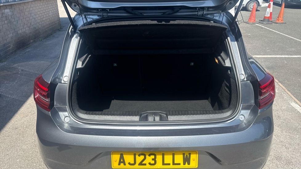 Renault Clio Engineered Grey #4