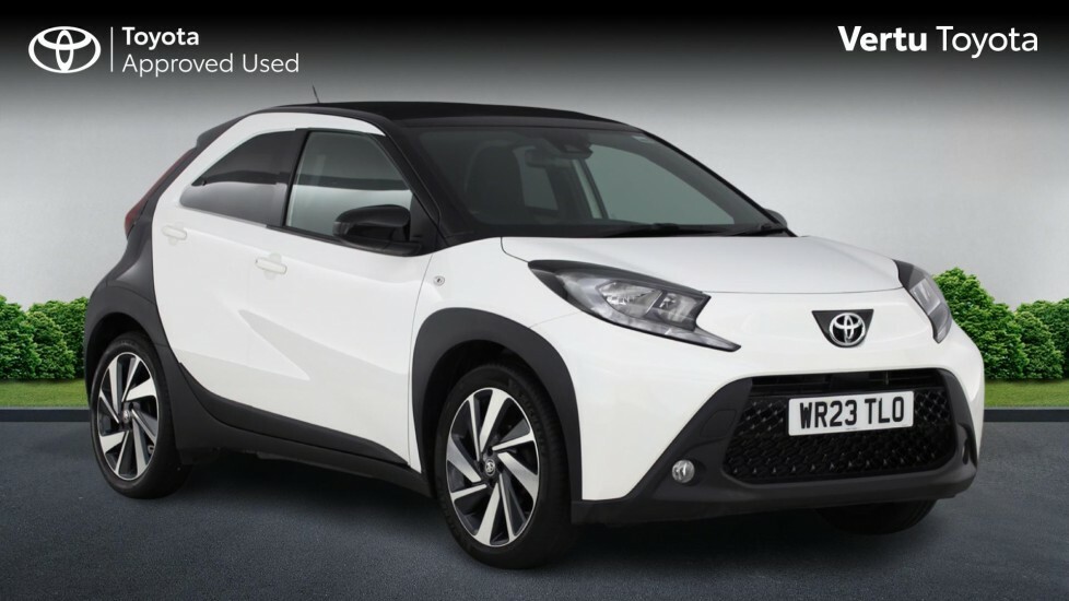 Toyota Aygo X Edge White