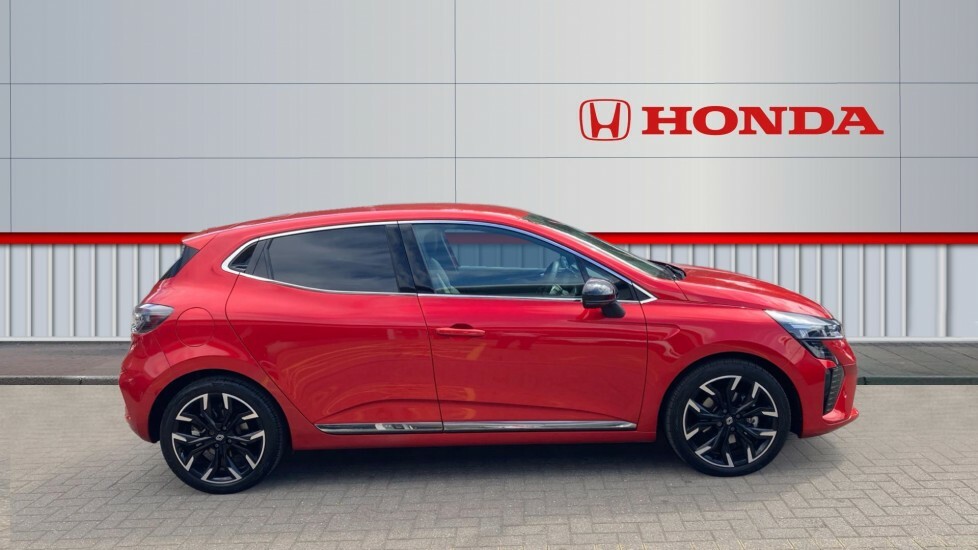 Renault Clio Techno Red #5