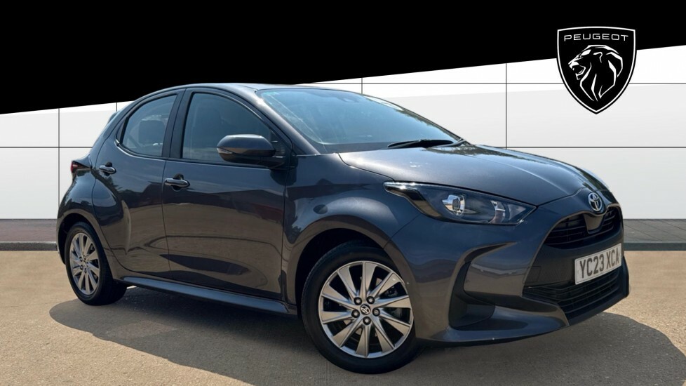 Toyota Yaris Icon Grey