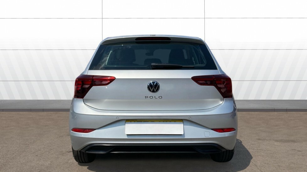 Volkswagen Polo Life Silver #6