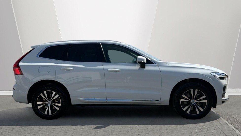 Volvo XC60 Inscription Expression FP22KLS White #3