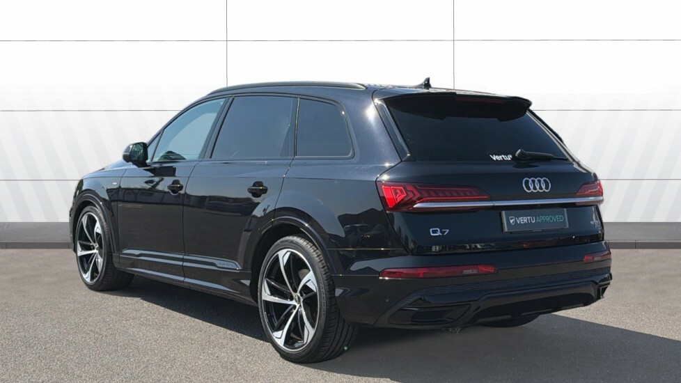 Audi Q7 Black Edition LL20PKJ Black #2