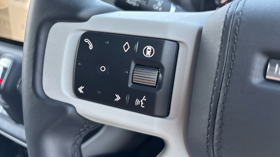 Land Rover Defender 130 D350 X-dynamic Se Grey #31