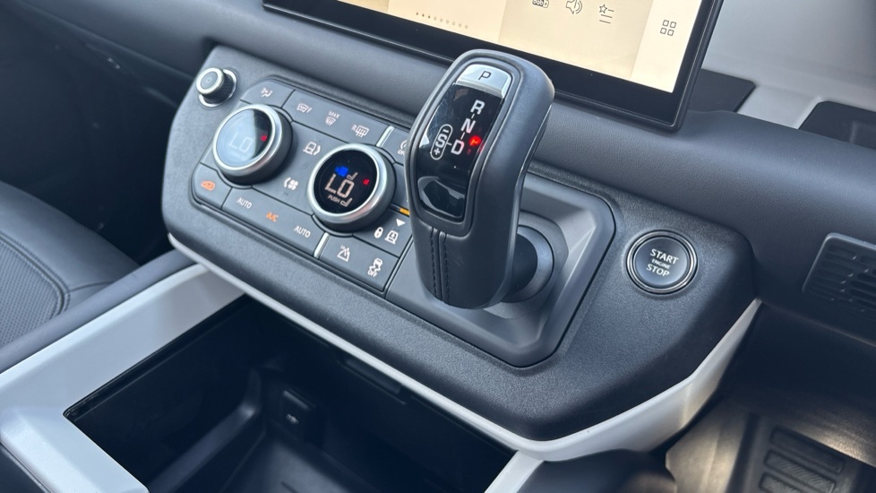 Land Rover Defender 130 D350 X-dynamic Se Grey #13