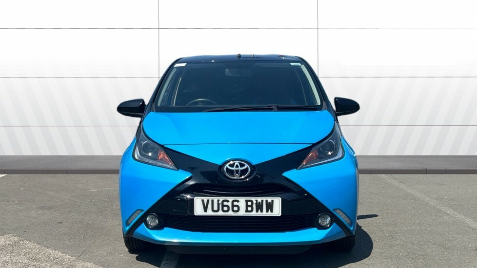 Toyota Aygo X X-cite 2 Blue #3