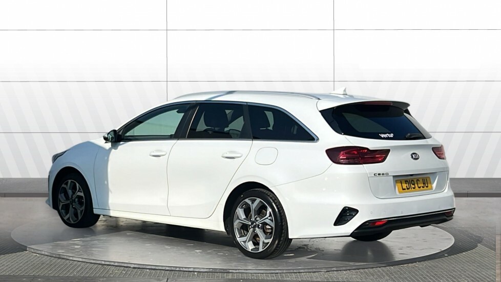 Kia Ceed 3 White #2