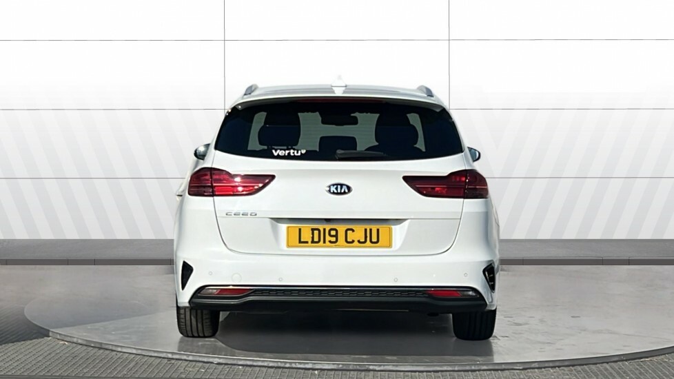Kia Ceed 3 White #6