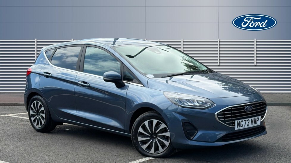 Ford Fiesta Titanium Blue