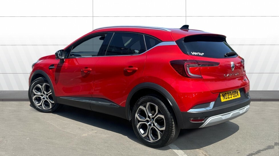 Renault Captur Techno Red #2
