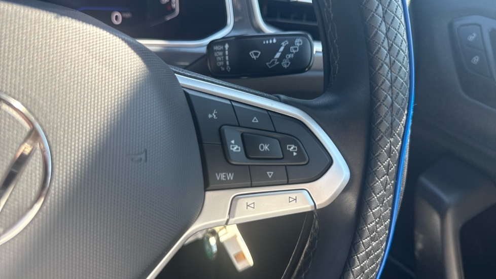 Volkswagen T-Roc 1.0 Tsi Life 2Wd Euro 6 Ss White #22