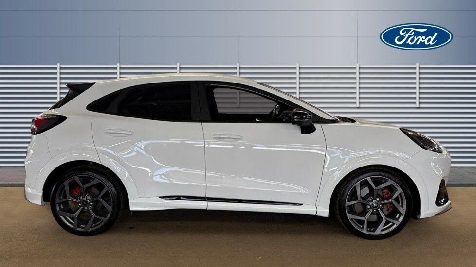 Ford Puma St White #5