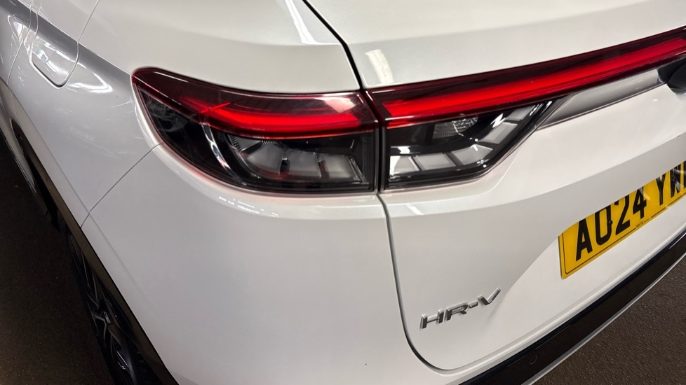 Honda Hr-V Honda Hr-v 1.5 H I-mmd Advance Suv Hybr White #48