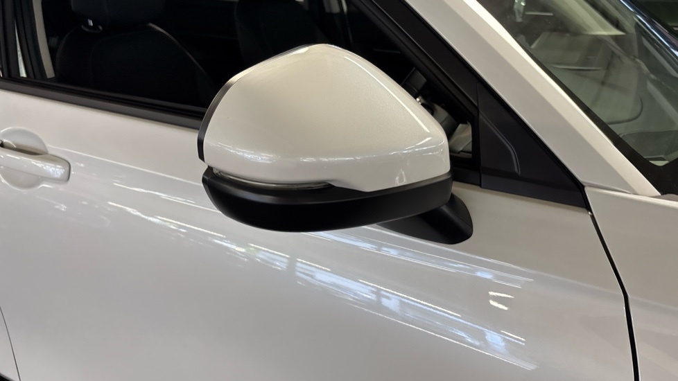 Honda Hr-V Honda Hr-v 1.5 H I-mmd Advance Suv Hybr White #40