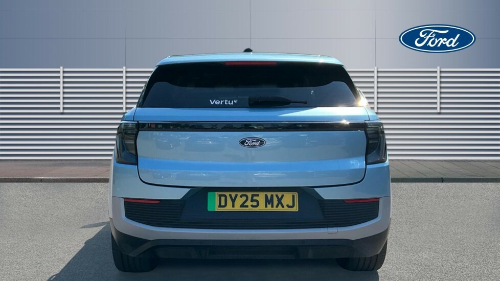 Ford Explorer Premium Blue #6