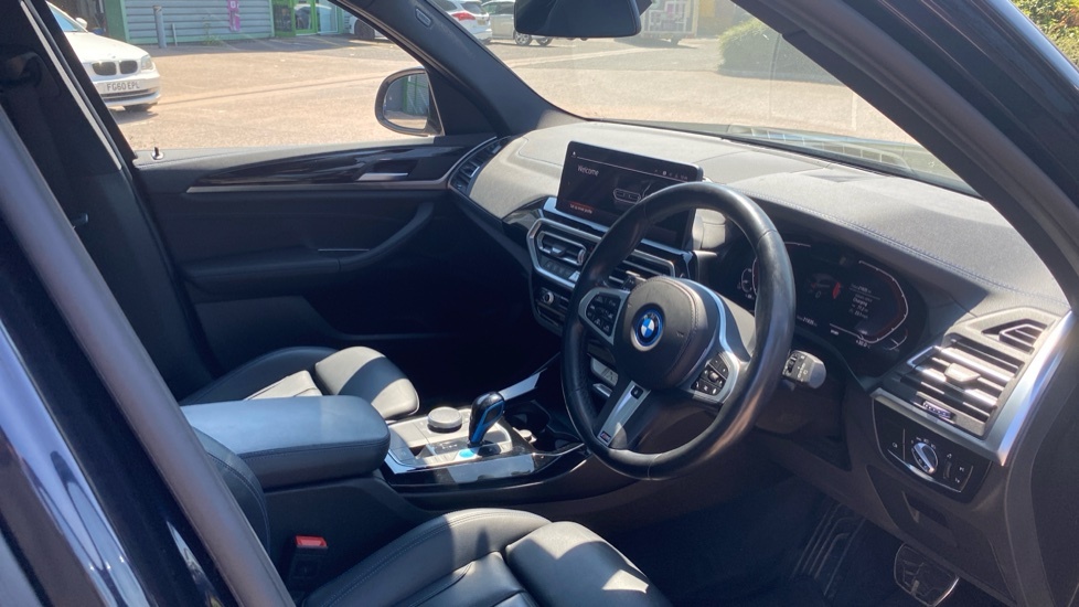 BMW iX3 M Sport Black #6
